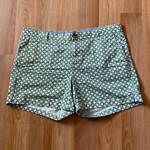 Banana Republic size 10 shorts